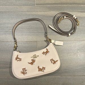 New! Coach Teri 2-Way Shoulder Bag With Dancing Kitten Print Ivory Crossbody Bag